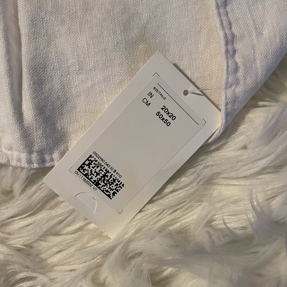 H&M Home White Linen Pillow Cover | 20x20 - Picture 4 of 6